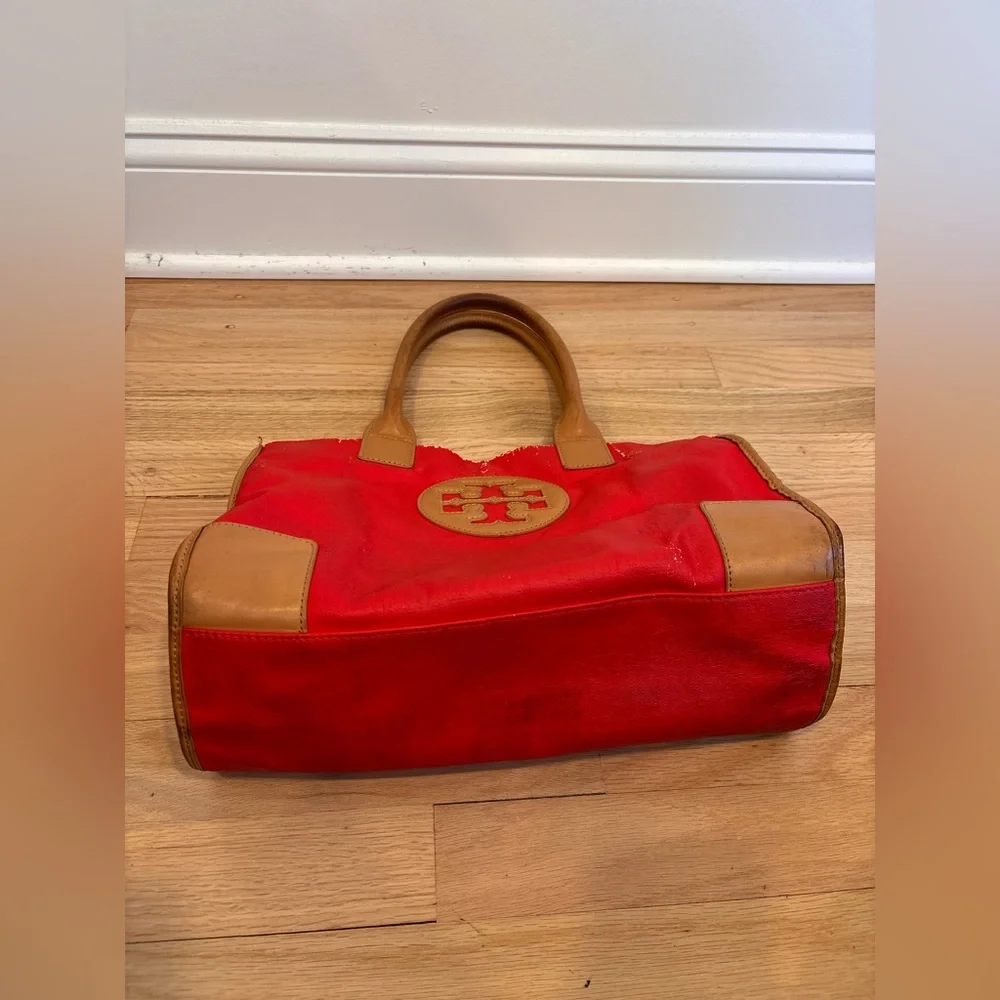 Tory Burch Red orange and tan leather tote - Picture 4 of 12